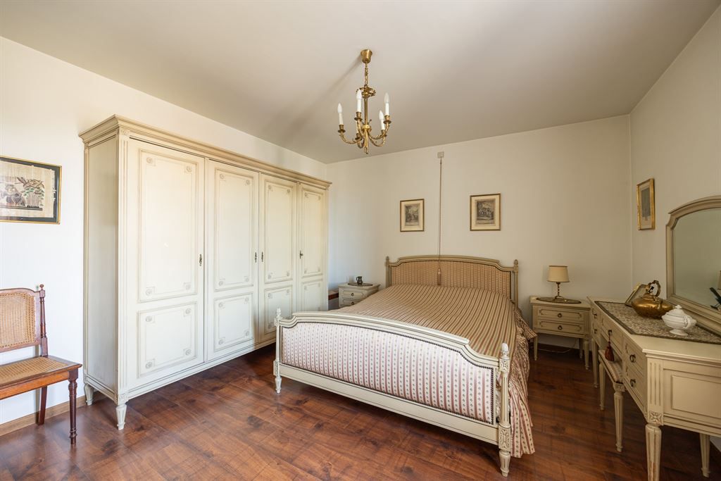 Statige, ruime woning met zuidgerichte tuin! foto 21