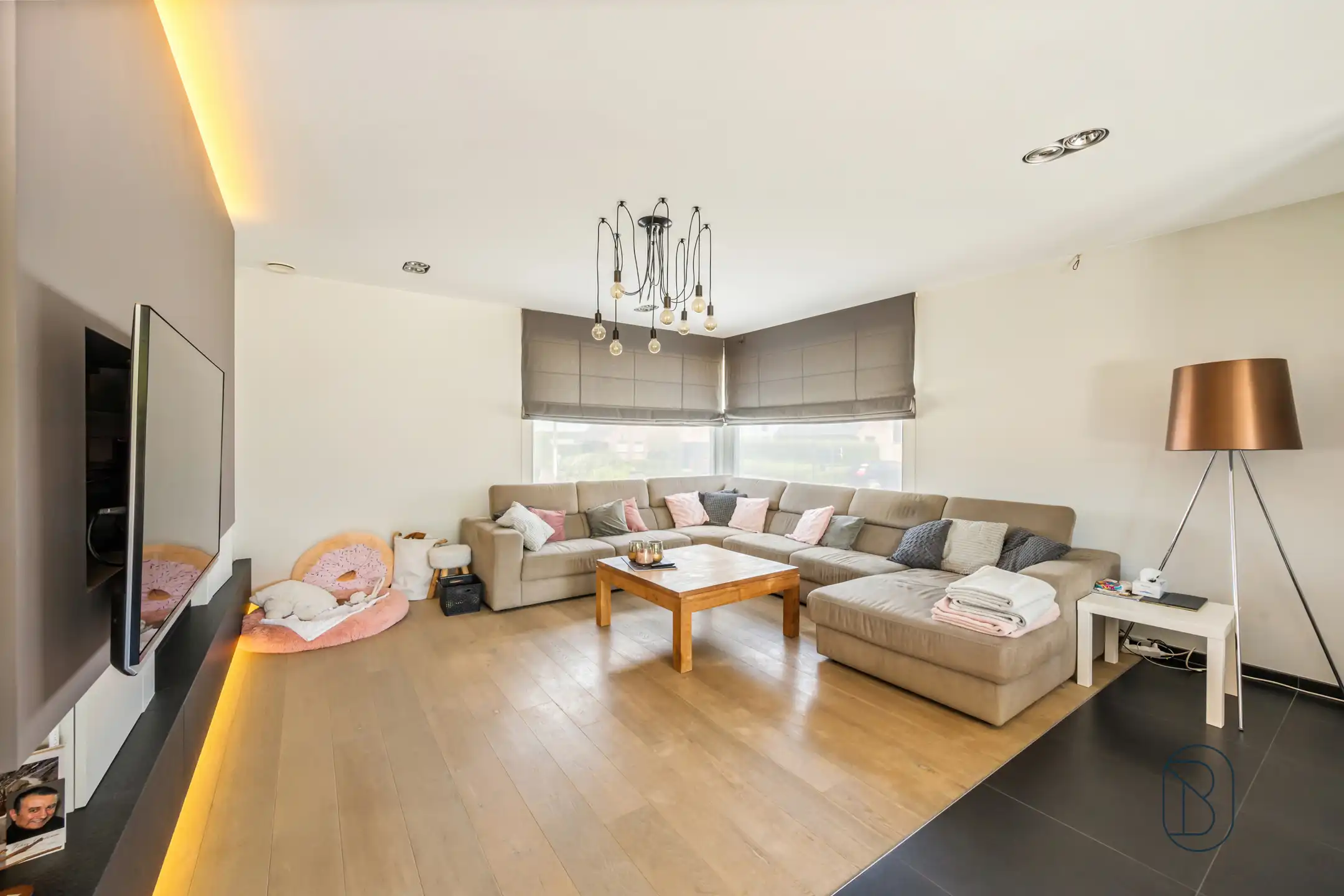 Grote energiezuinige villa met zwemvijver en mooie tuin foto 13