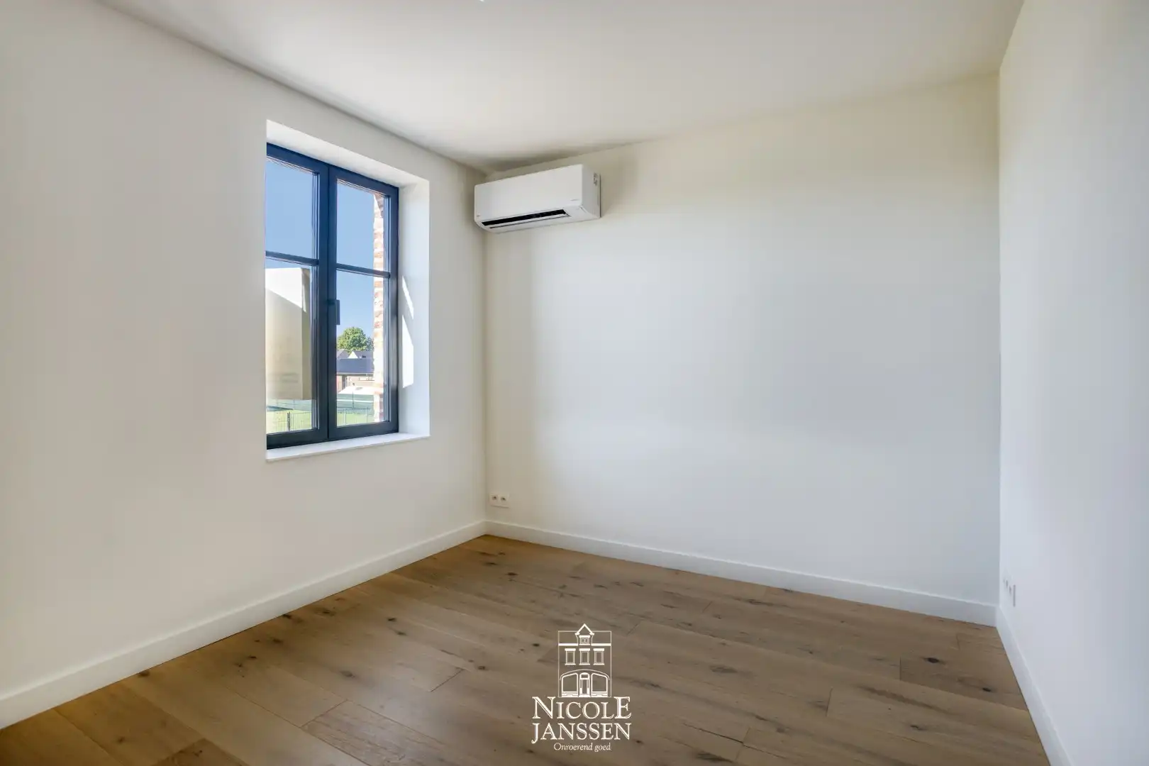 Nieuwbouwwoning van 194m² foto 20