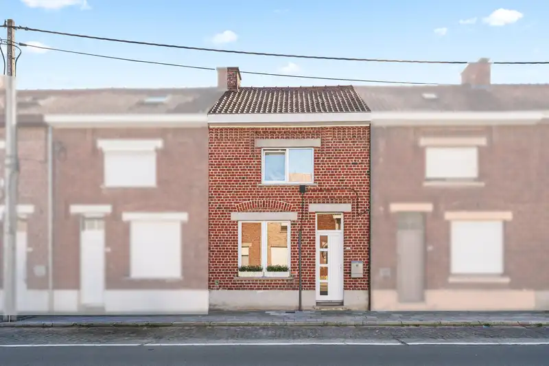 Centrum Roeselare - Instapklare woning met 3 slaapkamers, veranda en gezellige tuin. foto 18