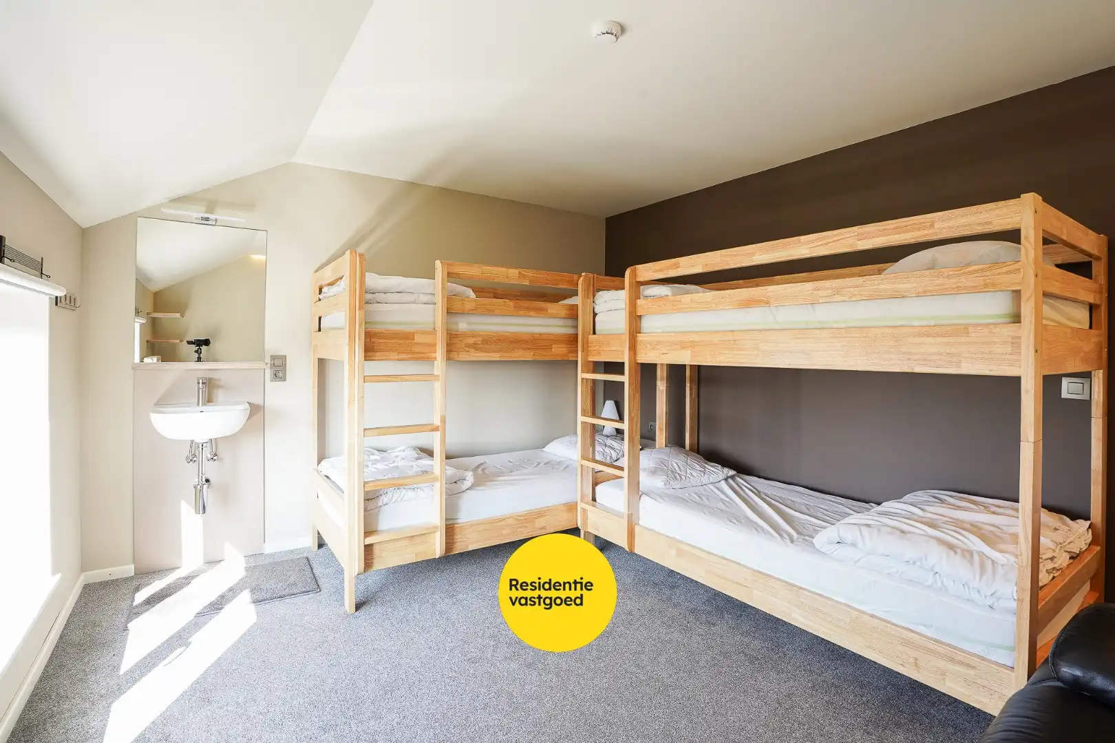 Open bebouwing te koop met uniek potentieel! foto 24