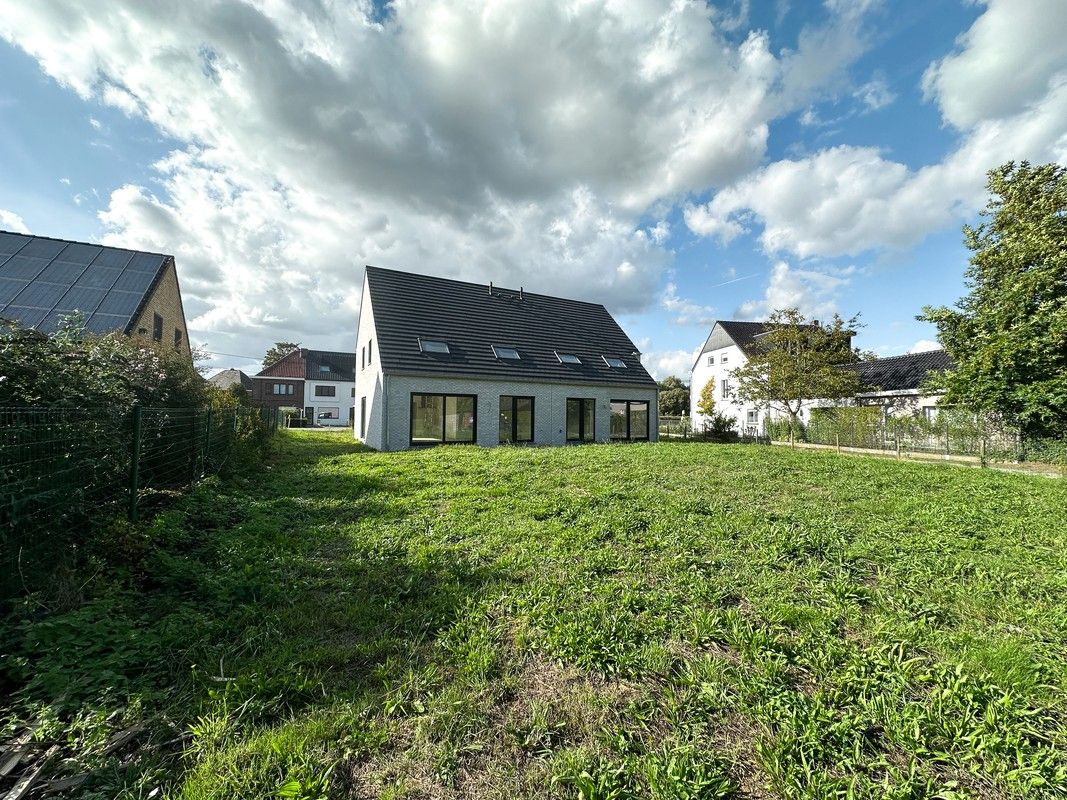 2 halfopen nieuwbouwwoningen te Merelbeke foto 11