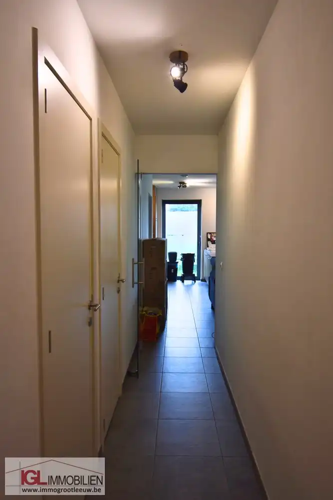 Modern gelijkvloersappartement met 2 slaapkamers en 2 staplaatsen te huur in Sint-Pieters-Leeuw foto 14