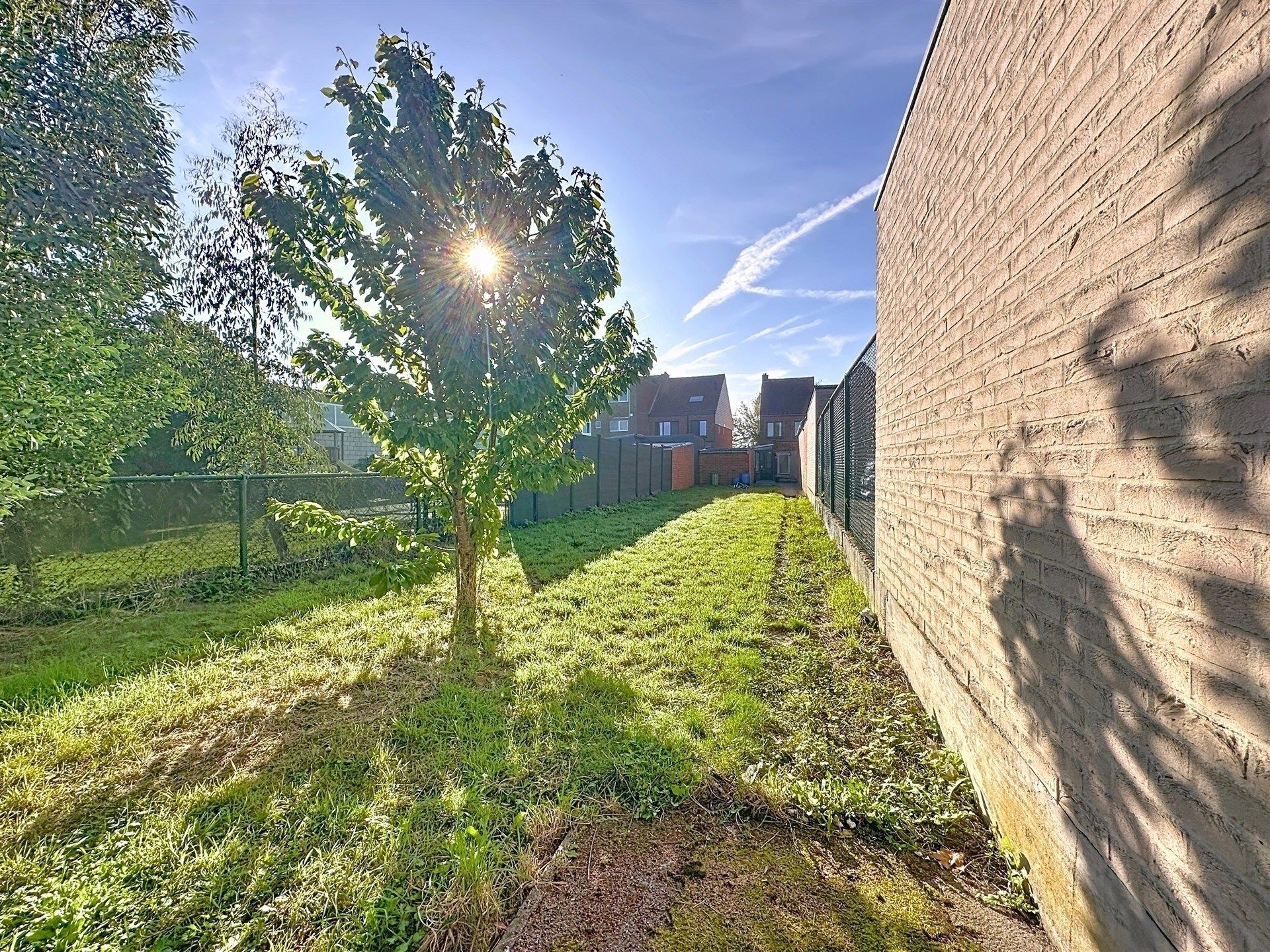Half open bebouwing op een terrein van 409 m² foto 18