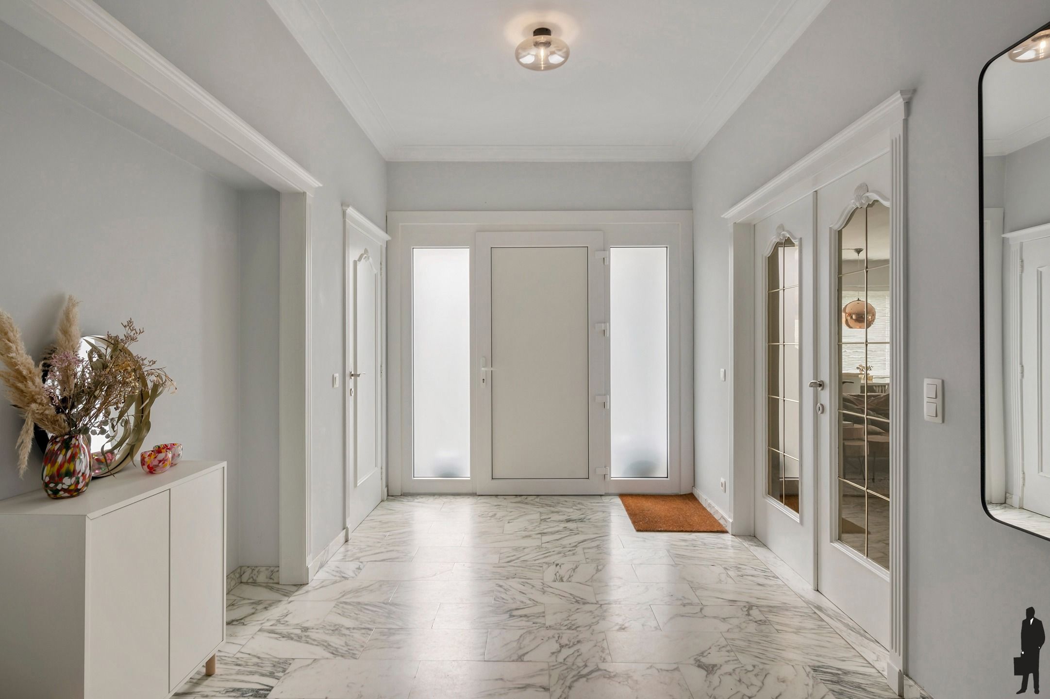 Gelijkvloerse villa op ca. 1.683 m² in centrum Brasschaat! foto 8