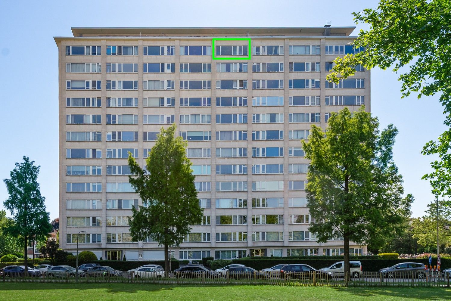 Volledig gerenoveerd appartement met fantastisch uitzicht te Berchem foto 19