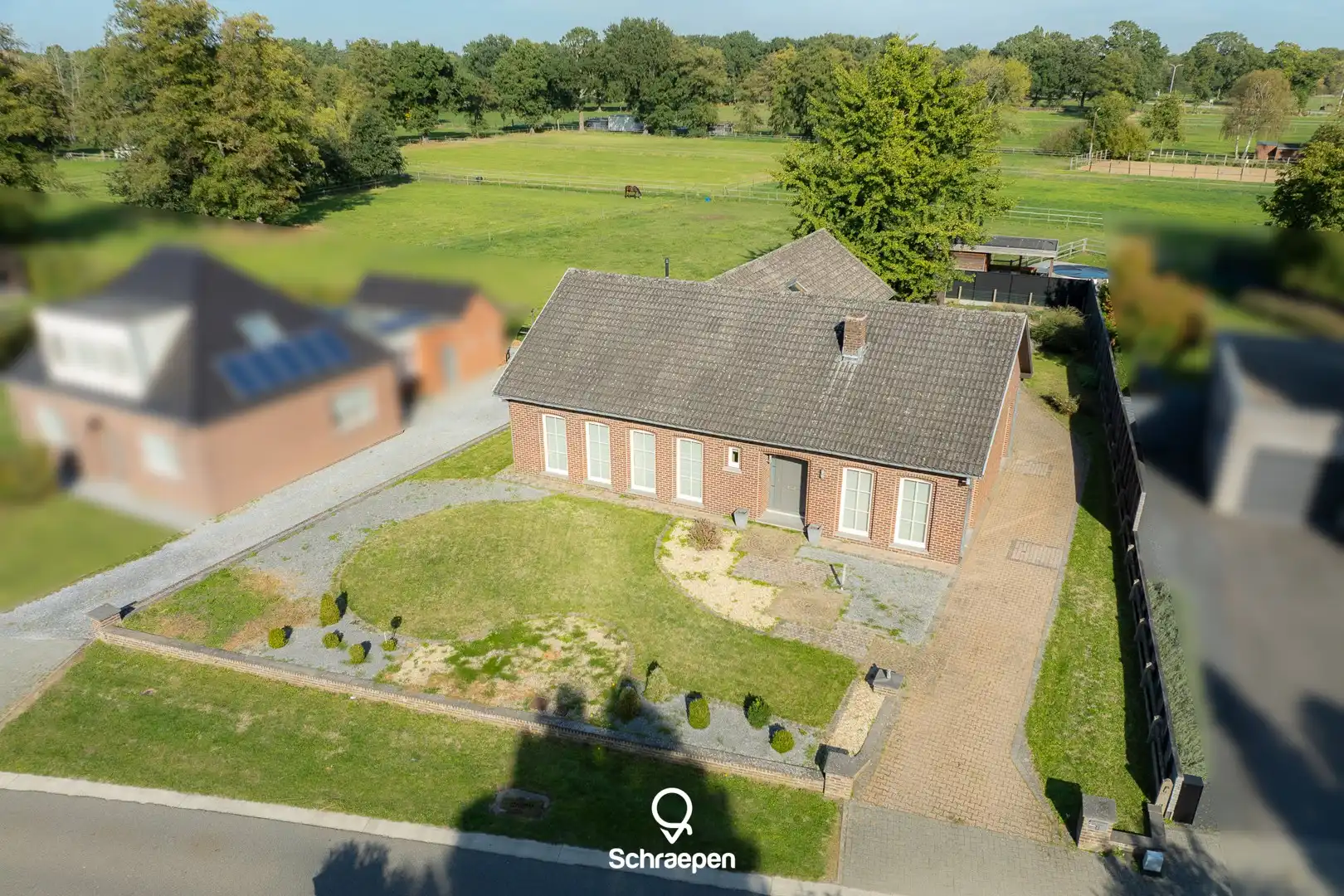 Ruime gelijkvloerse woning (232 m²) op breed perceel van 9 are op Ten Eikenen! foto 25