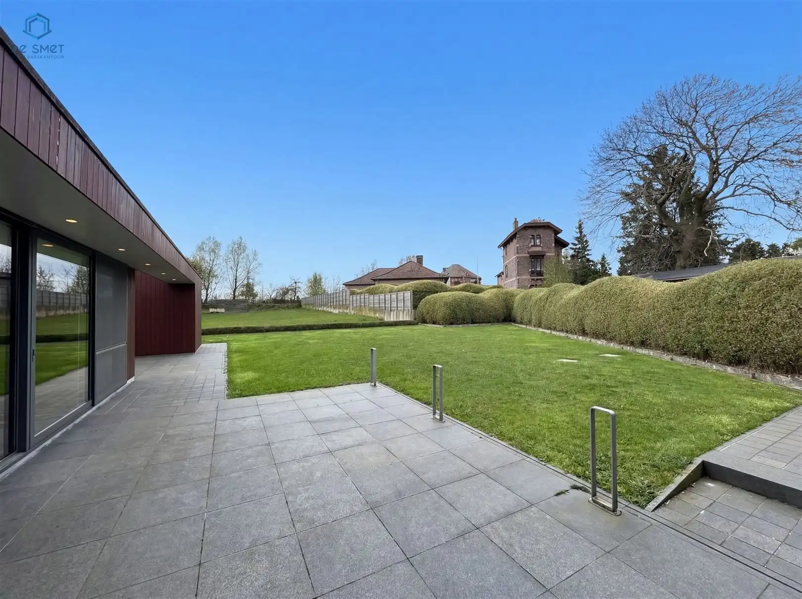 Ruime gezinswoning met tuin in Erwetegem foto 2