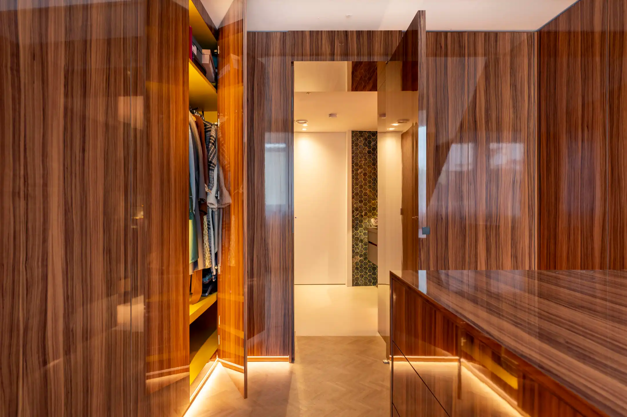 ANTWERPEN - Unieke loft met panoramisch zicht foto 9