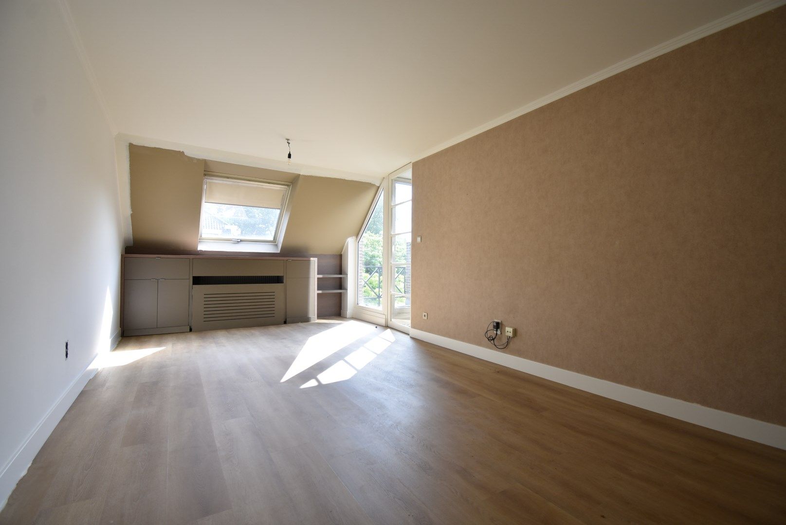 Gezellig duplex-appartementje met 1 slaapkamer nabij centrum van Bilzen foto 2