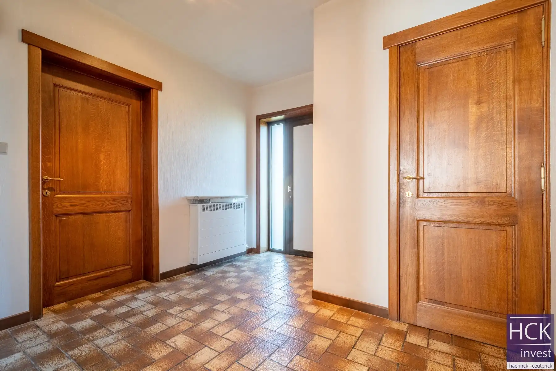 NOKERE - Alleenstaande woning met 3 SLPK en 2 garages op 1300 m² foto 4