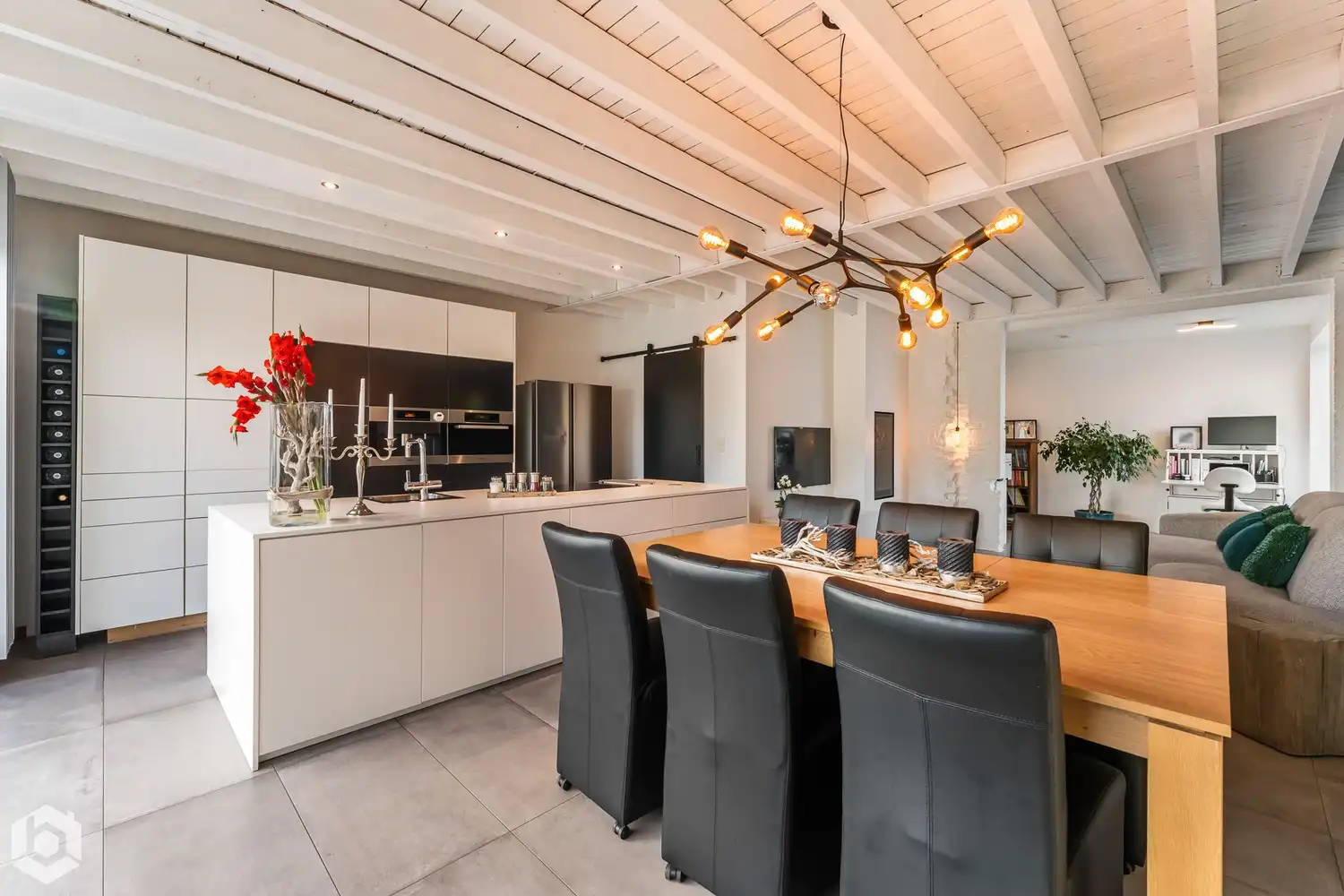 Volledige gerenoveerde woning met 3/4 slpkrs en mooie tuin te Walem/Mechelen foto 13