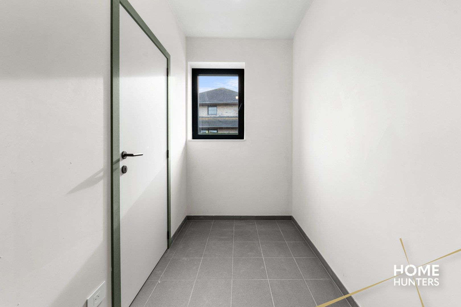 Luxueus afgewerkte nieuwbouwwoning te Vlamertinge  foto 7