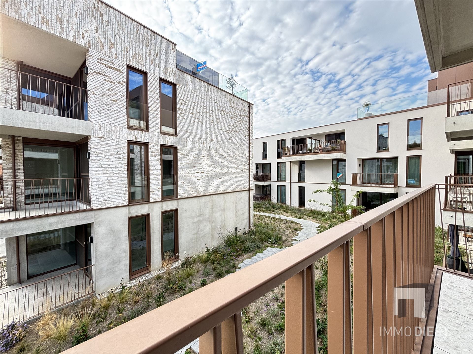 Lichtrijk appartement op fietsafstand van het centrum van Tessenderlo foto 6