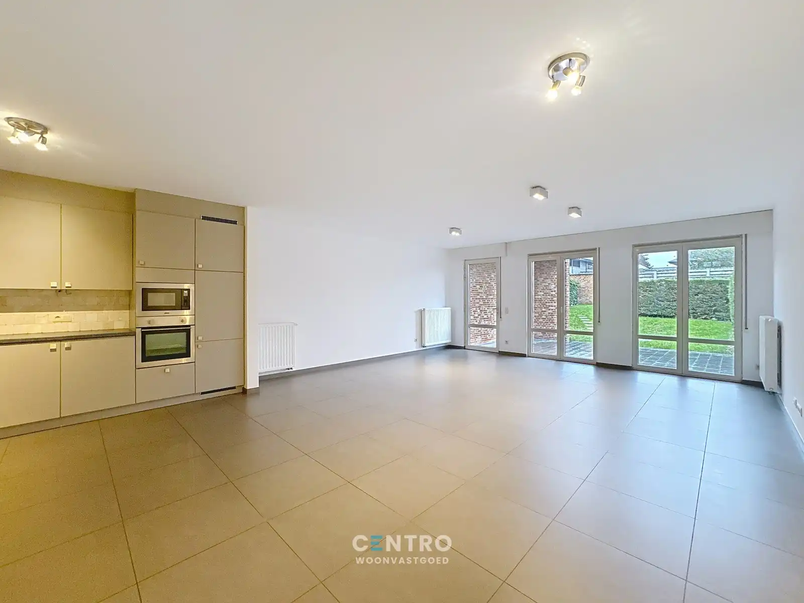 Recente ENERGIEZUINIGE woning met 3 RUIME slpk, bureel én garage! foto 4