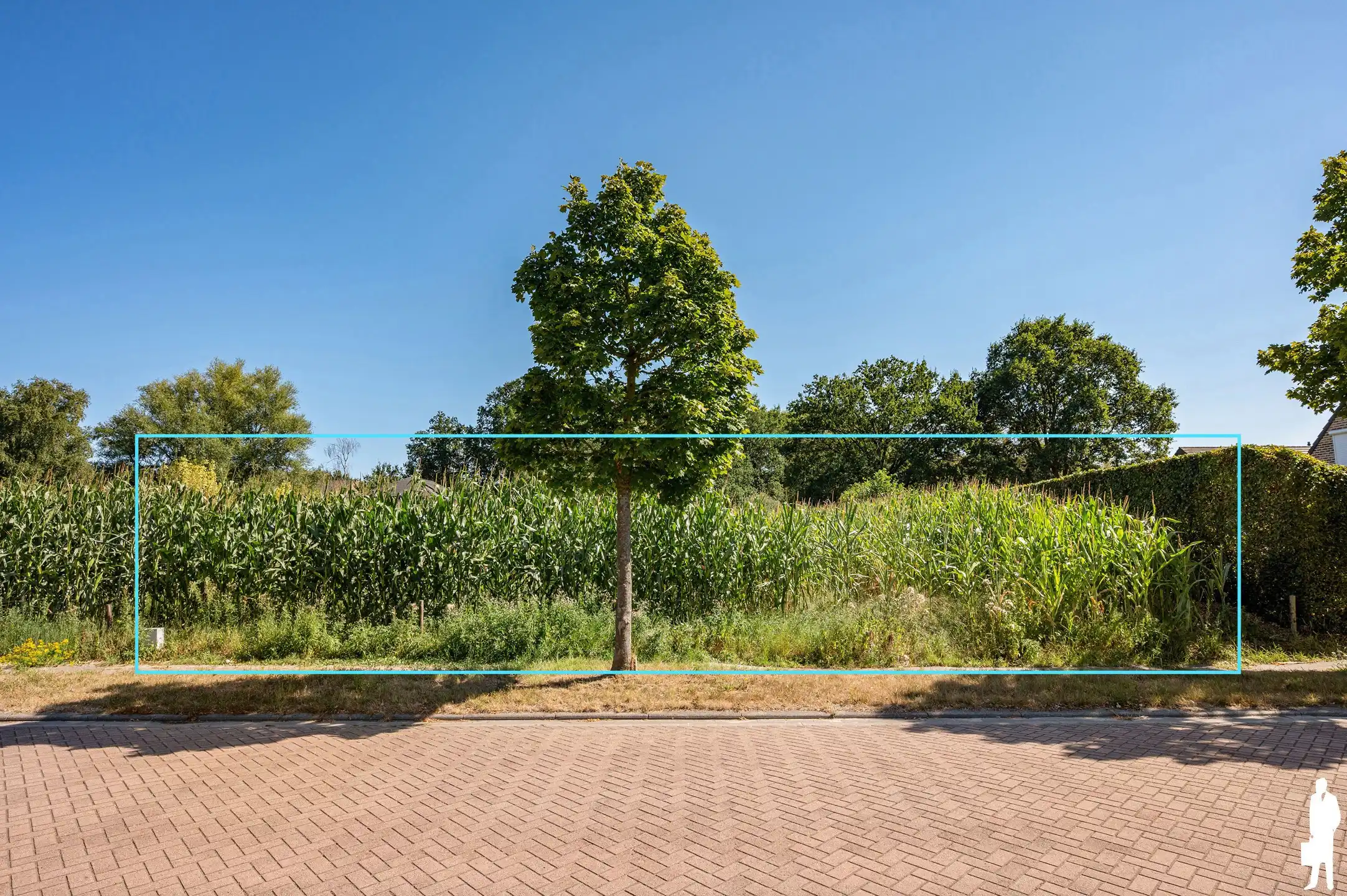 Bouwperceel op gegeerde locatie foto 2