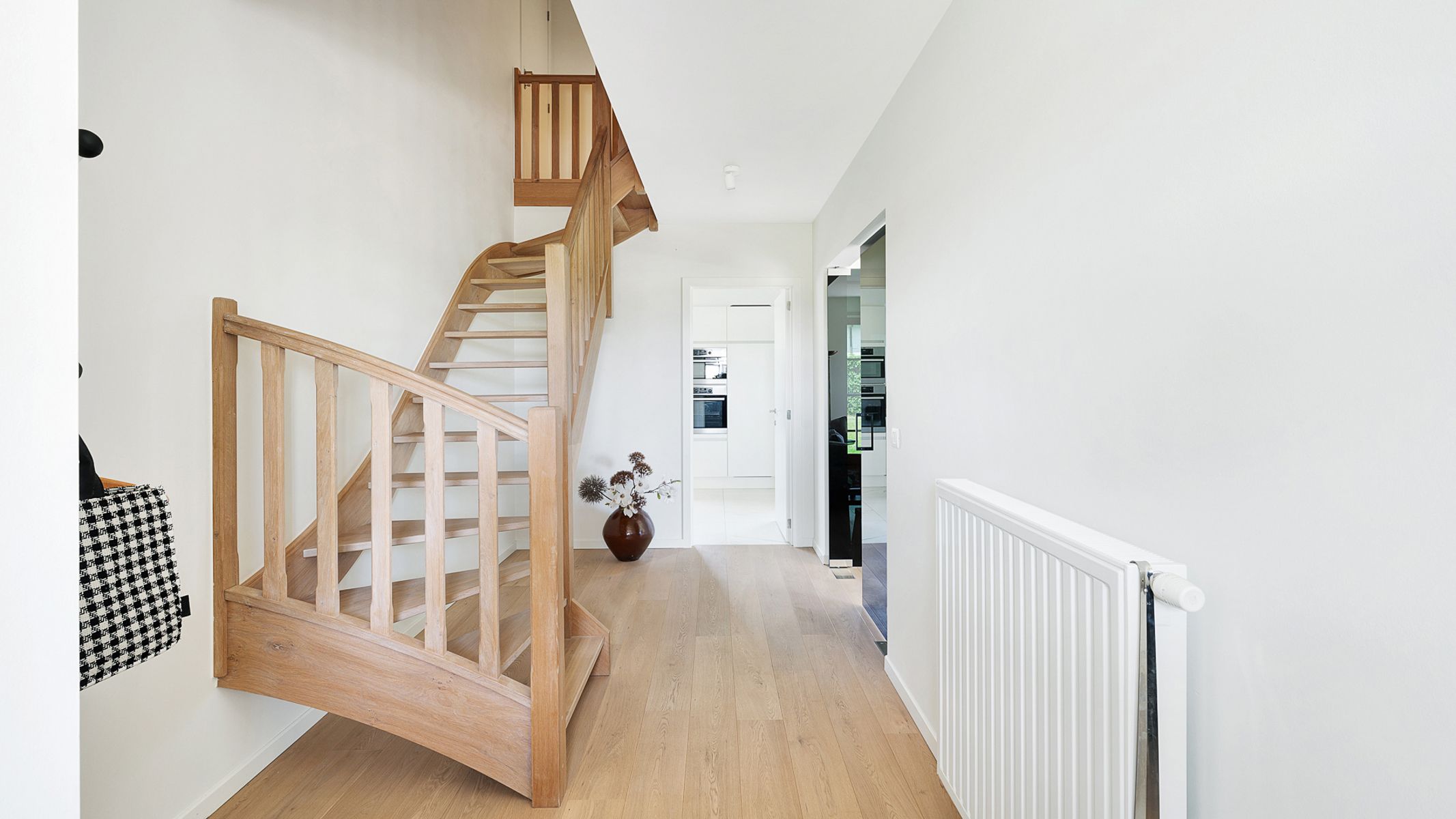 EXCLUSIEF: Prachtige woning gelegen in woonerf Middelhoek foto 14