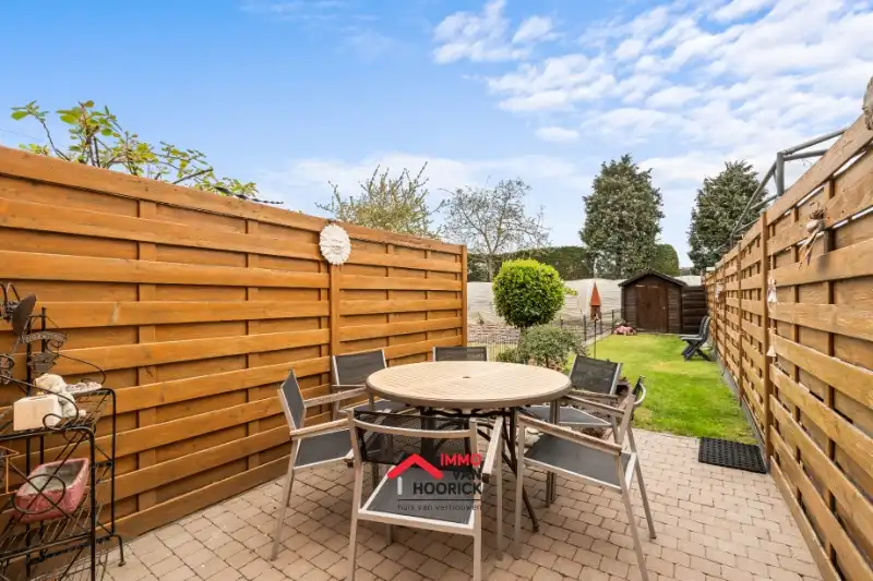 Zeer nette woning aan de stadsrand met 3 slpkmrs!!! foto 2