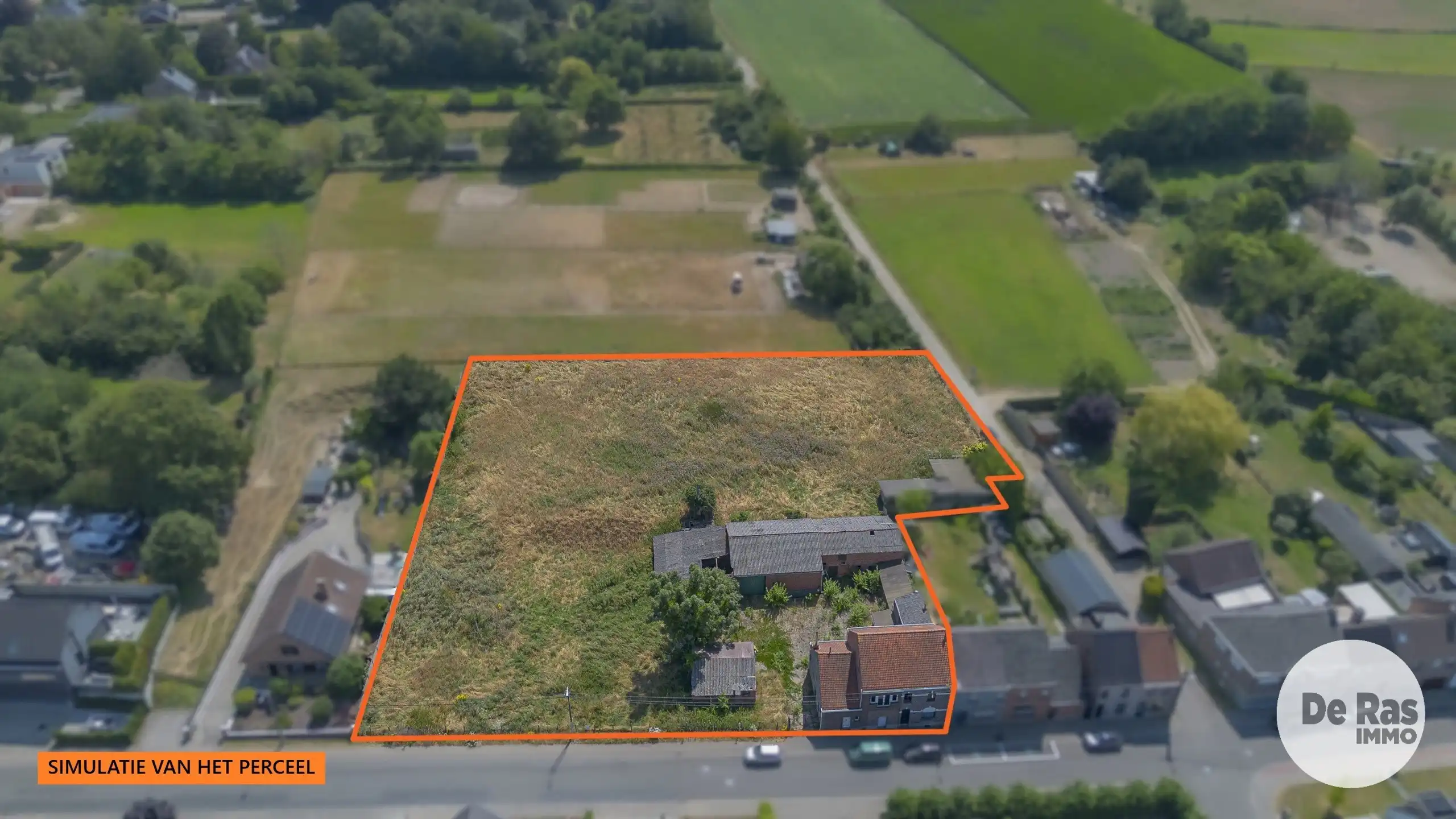 LEDE -  Unieke projectgrond met twee woningen op +- 57are  foto {{pictureIndex}}