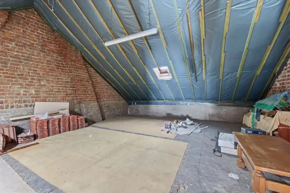 CHARMANTE WONING MET KARAKTER, RUIMTE EN UITZONDERLIJK POTENTIEEL OP RUIM PERCEEL foto 20