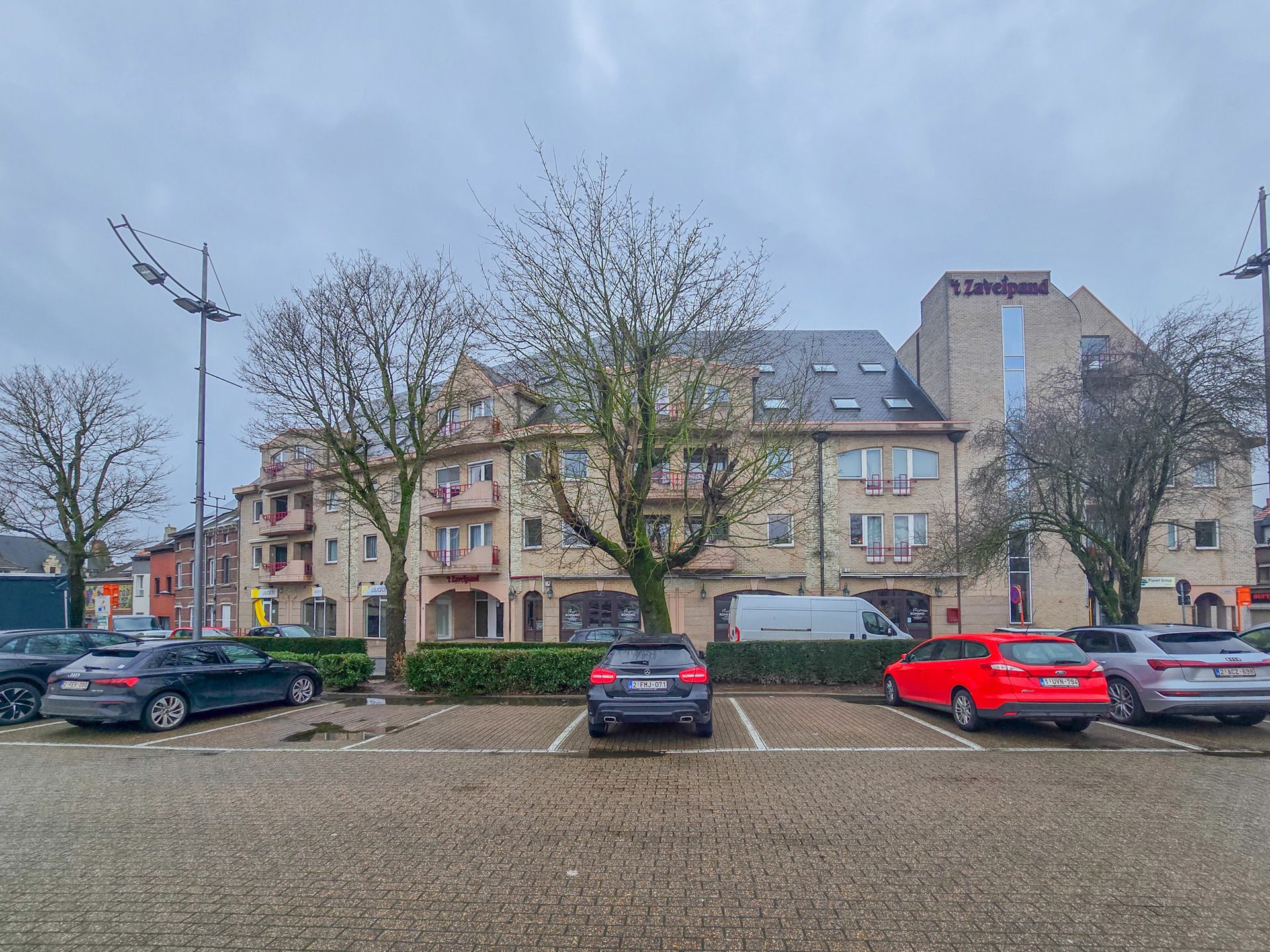 ()=>{if(producerUpdateValueVersion(node),producerAccessed(node),node.value===ERRORED)throw node.error;return node.value} Kerkplein 25/13 - 1930 Zaventem