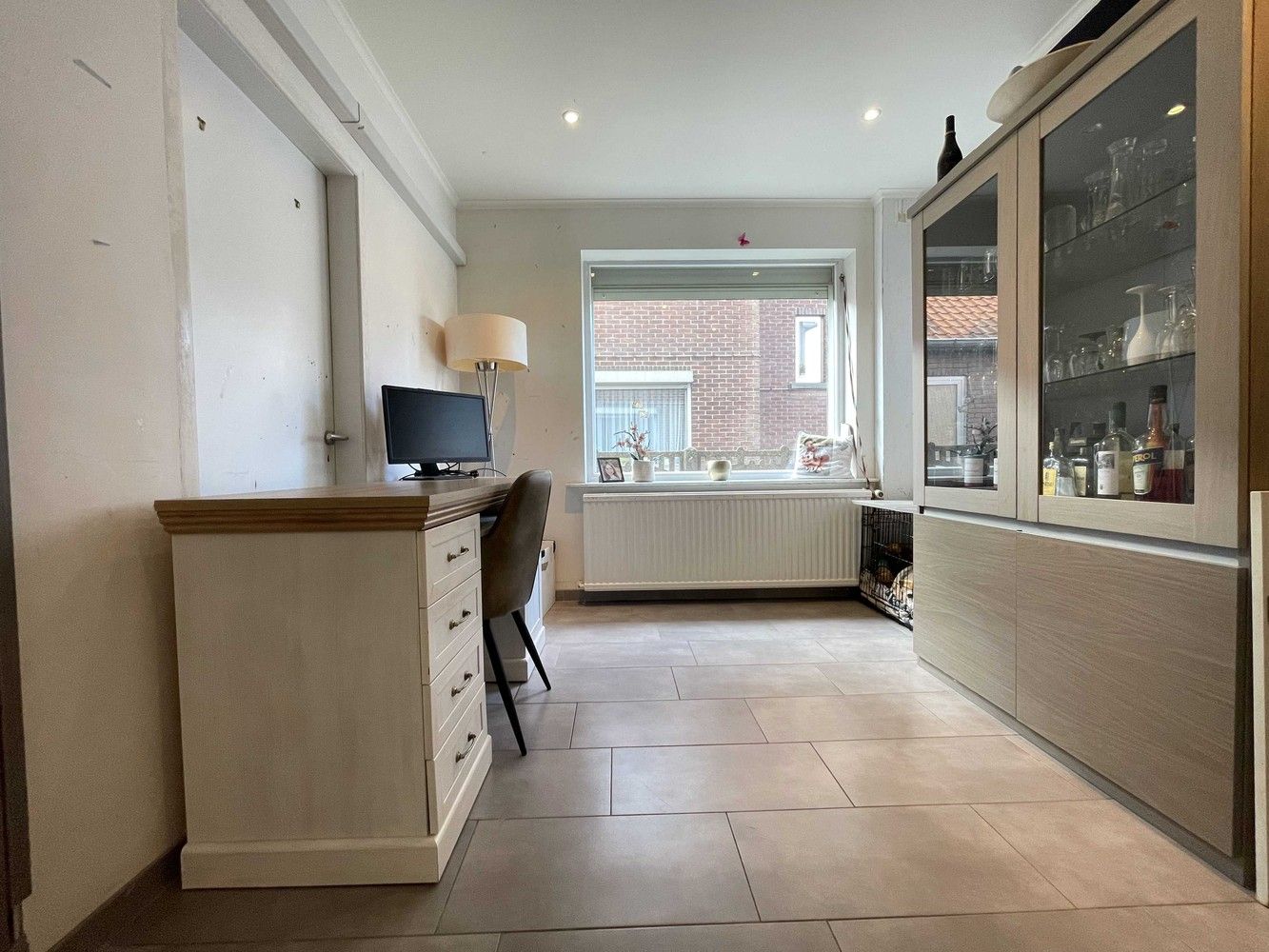 Instapklare gezinswoning met diepe tuin foto 9