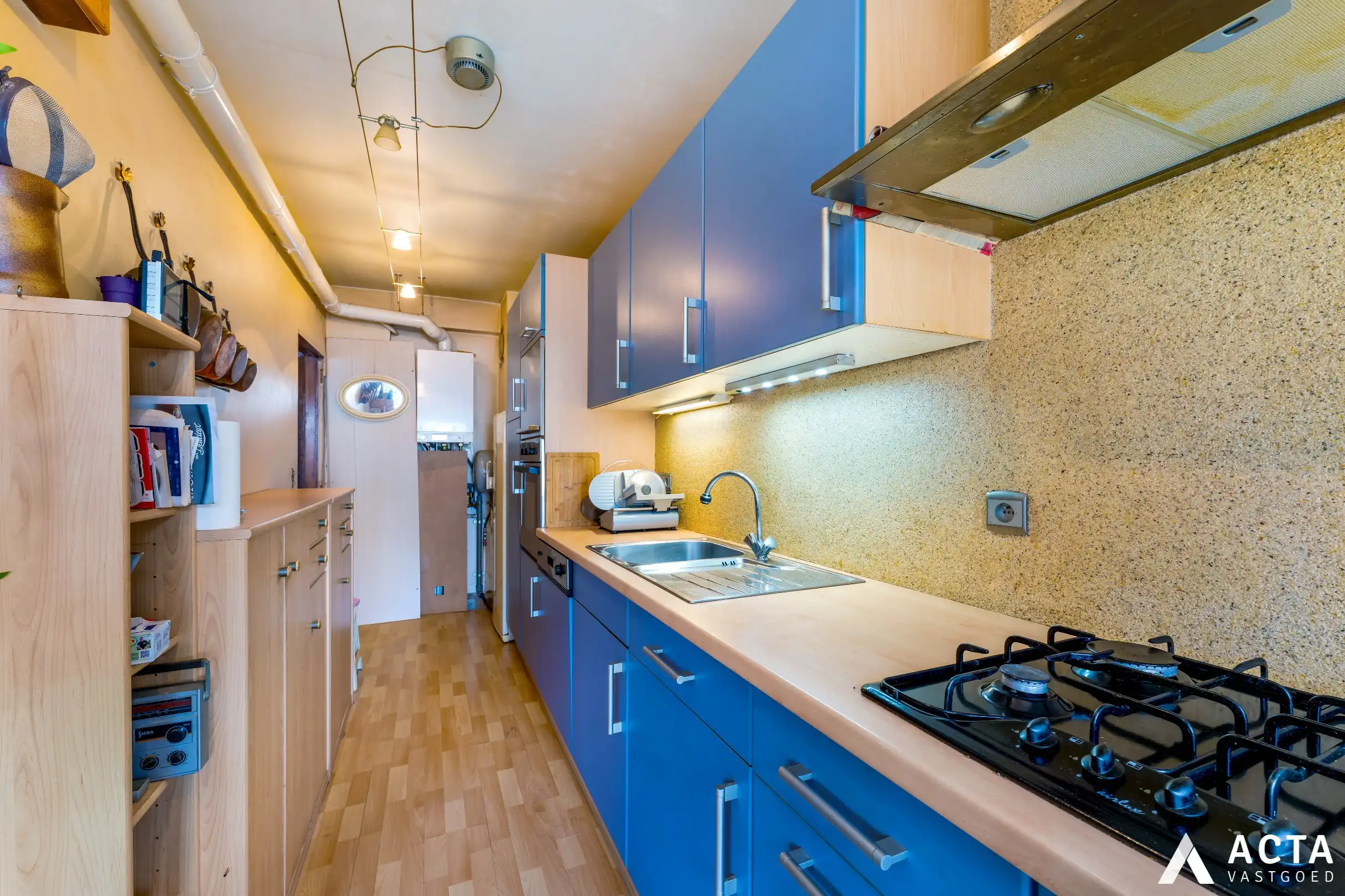 Dakappartement met twee slaapkamers  foto 5