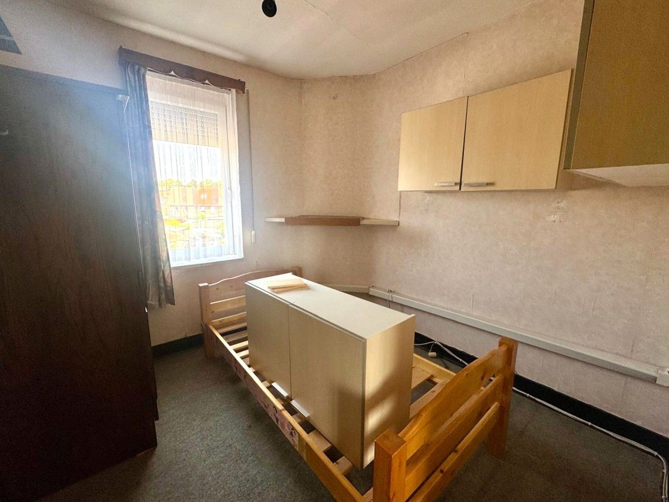 KARAKTERVOLLE, TE RENOVEREN WONING (G.B.) foto 9