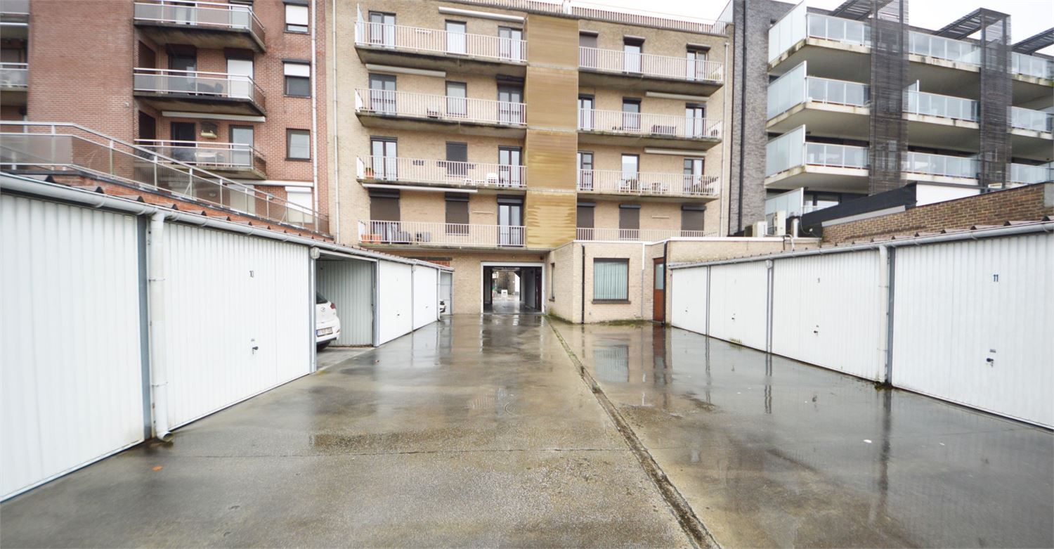 5 GOED GELEGEN GARAGEBOXEN MARKT DEINZE foto 4