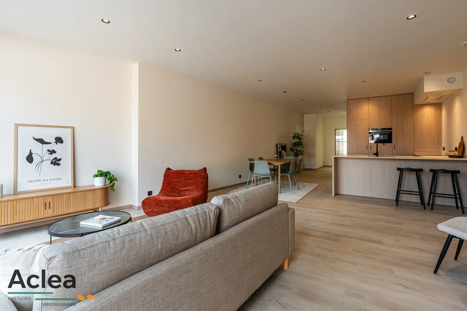 Ruime woning in het centrum van Kaprijke foto 10