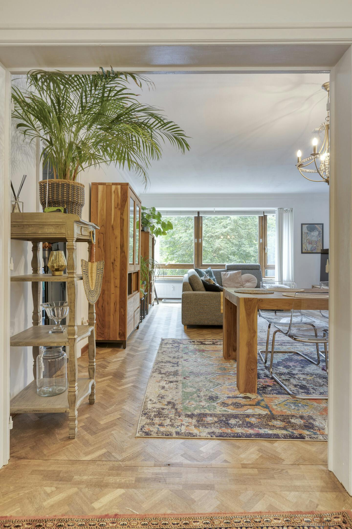 Ruim 3-slaapkamerappartement met zicht op het Zuidpark foto 2