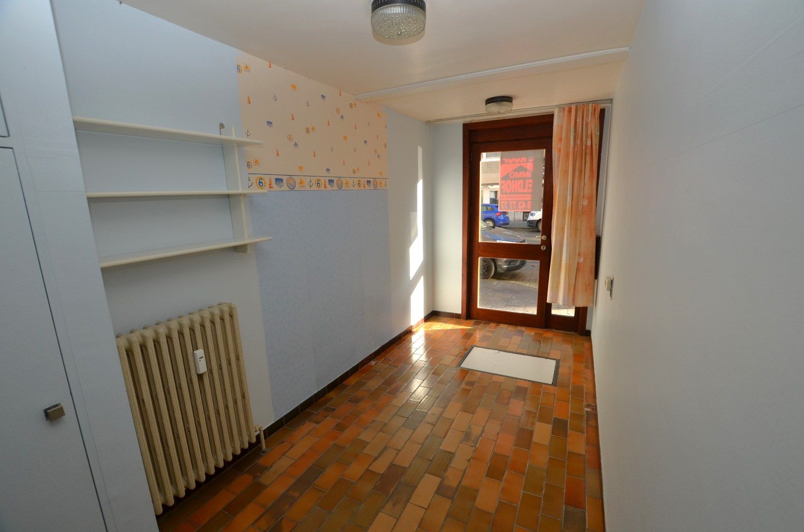 Centraal gelegen gelijkvloers appartement met terras foto 6