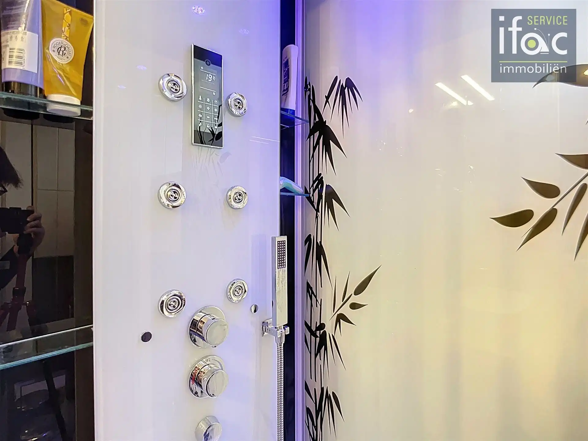 Appartement met twee slaapkamers en parkeerplaats foto 21