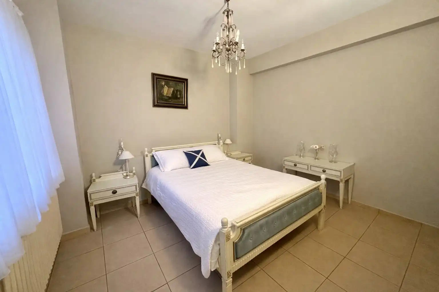 Zeer ruim (167m²) app.1°verd. gelegen in het stadscentrum. foto 8