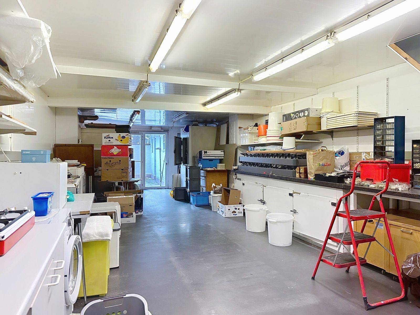 Ruim pand (314 m²) met diverse opties foto 43