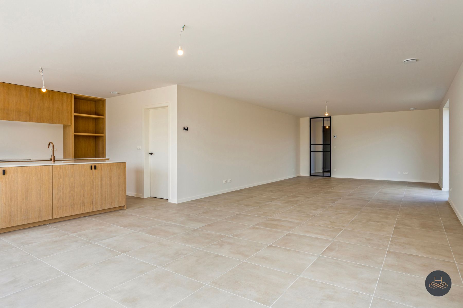 Hoogwaardig afgewerkte nieuwbouw villa met open zicht foto 7