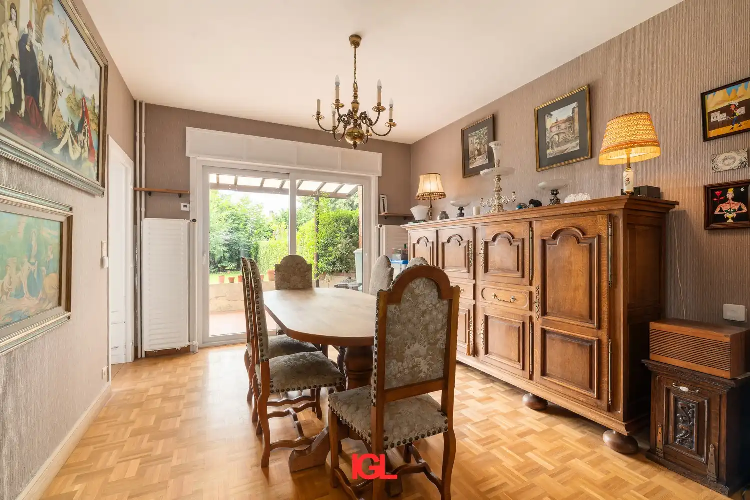 Driegevelwoning met 4 slaapkamers en tuin te Sint-Pieters-Leeuw foto 6