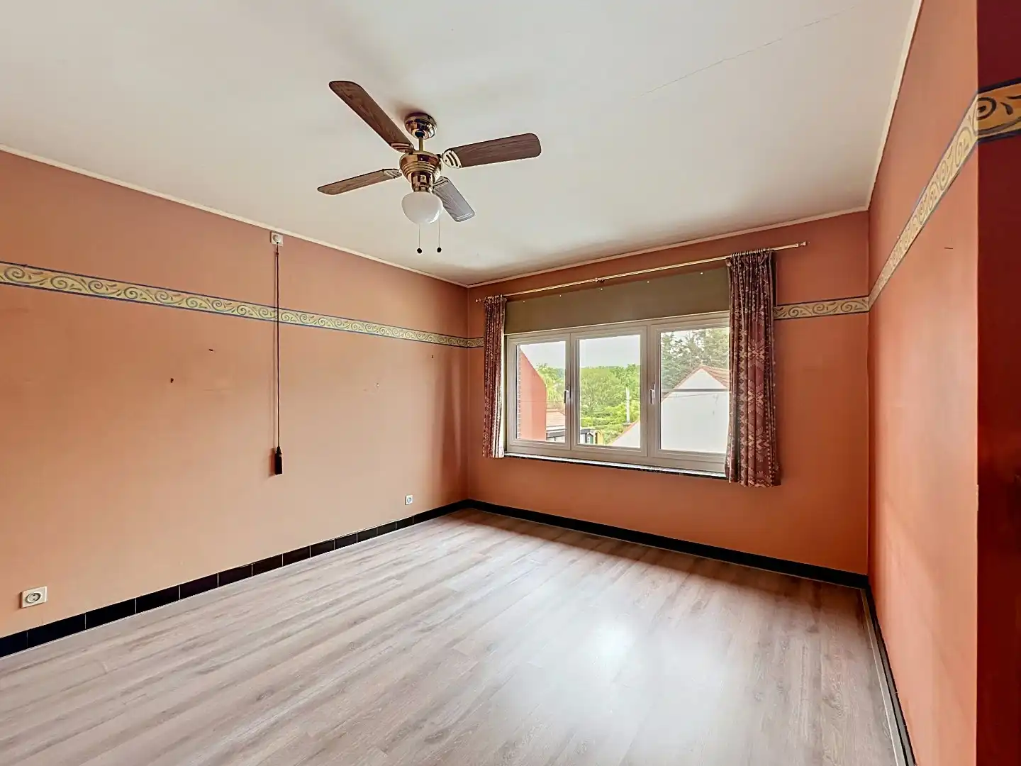 Ruime woning op toplocatie! foto 15