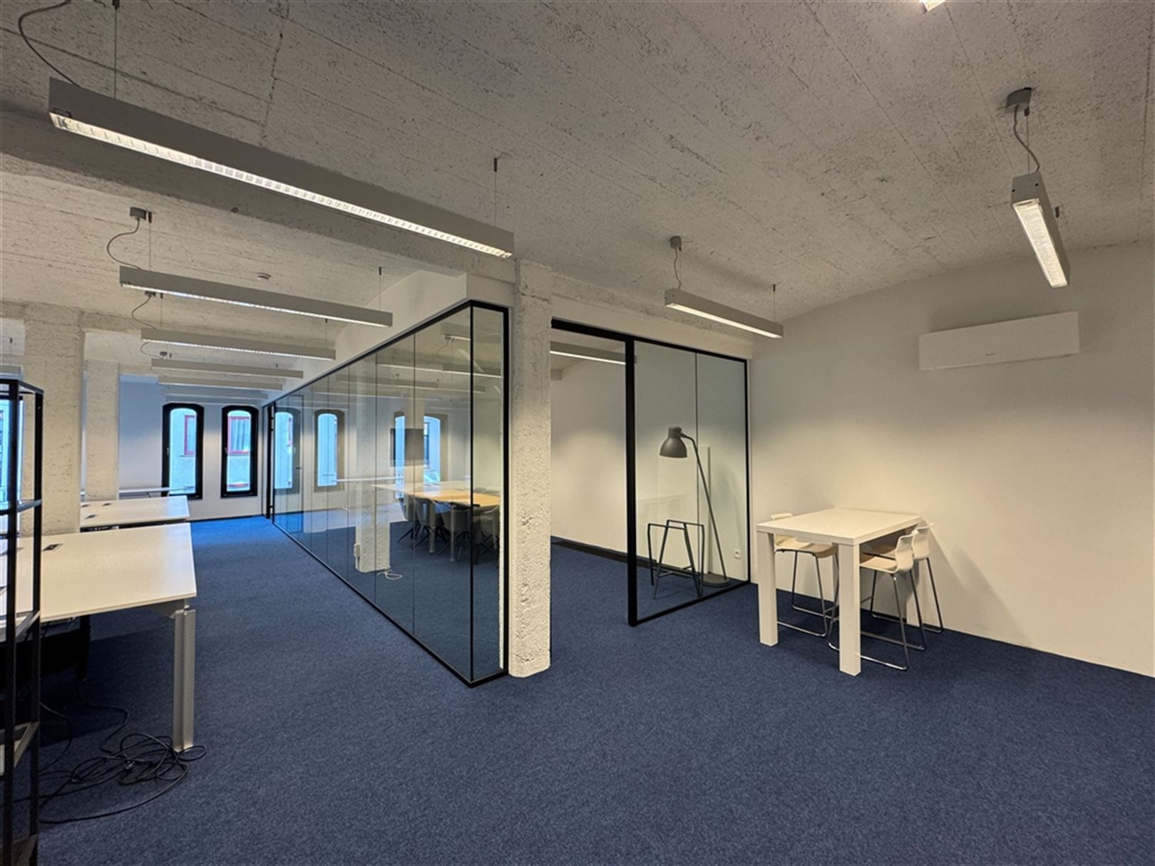 Kantoren gelegen in het prachtige pakhuis Valkeniers foto 4