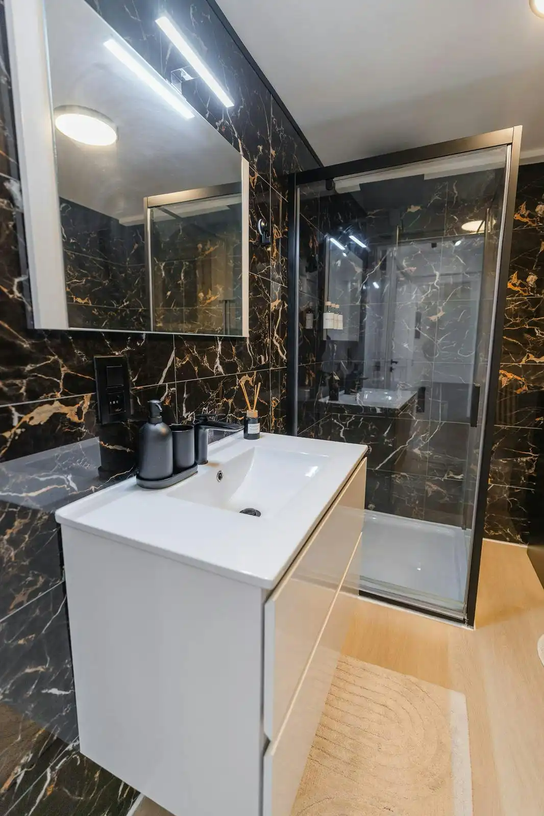 Ruim en instapklaar appartement met EPC B foto 17