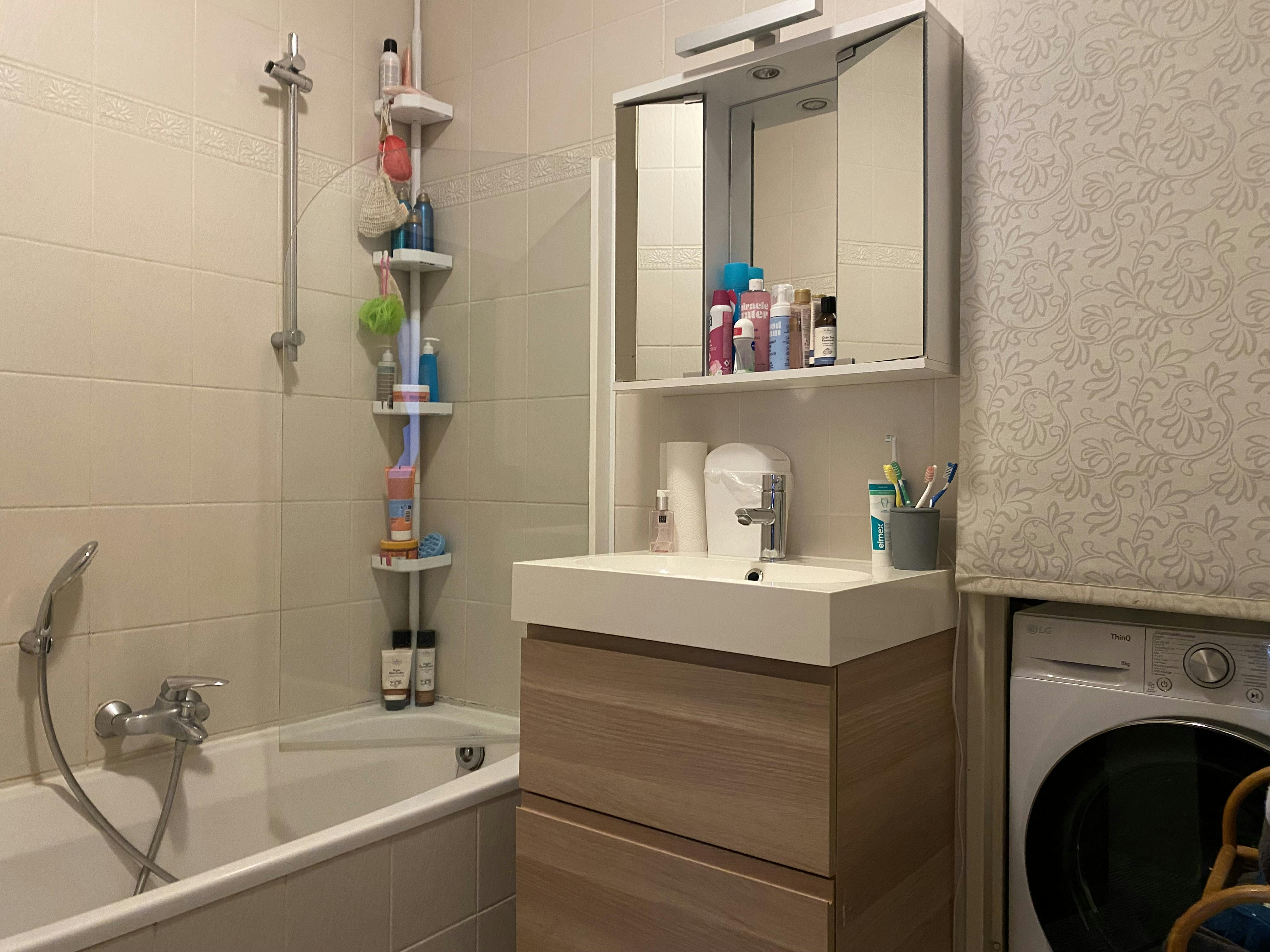 Twee slaapkamer appartement nabij het centrum van Zwijndrecht foto 13
