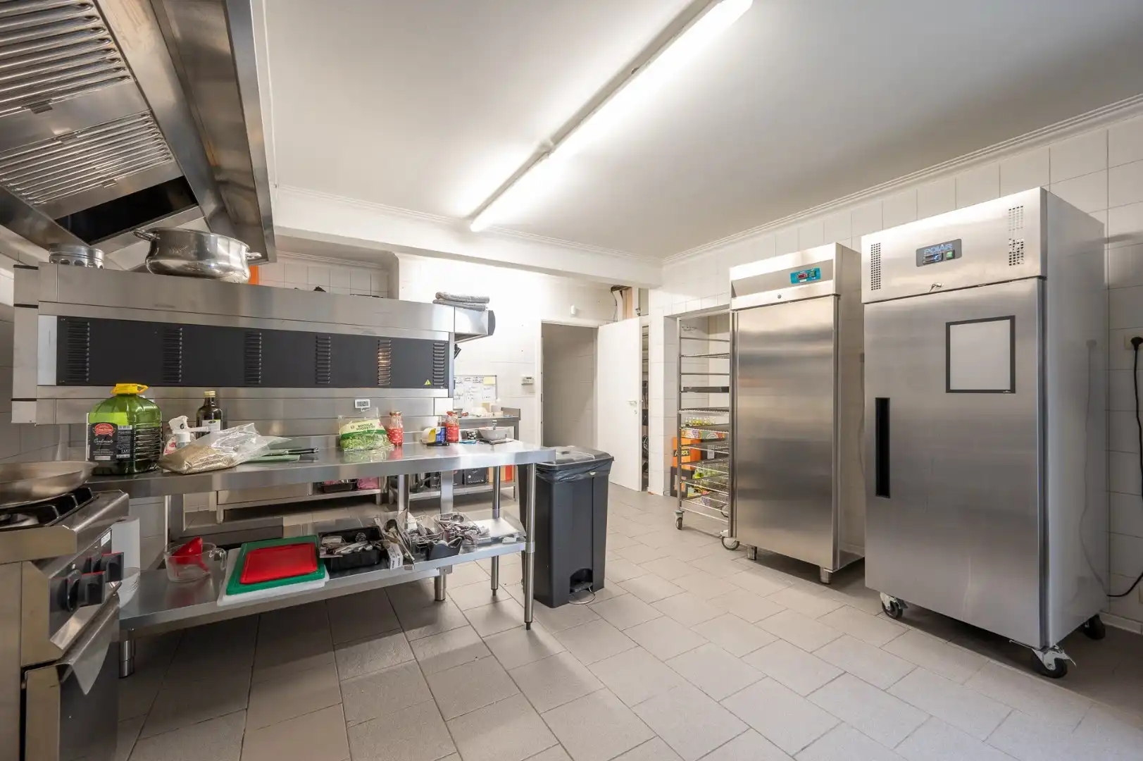 Verhuurd handelspand gelegen op de Lippenslaan vlakbij de Elizabetlaan (5% rendement) foto 7