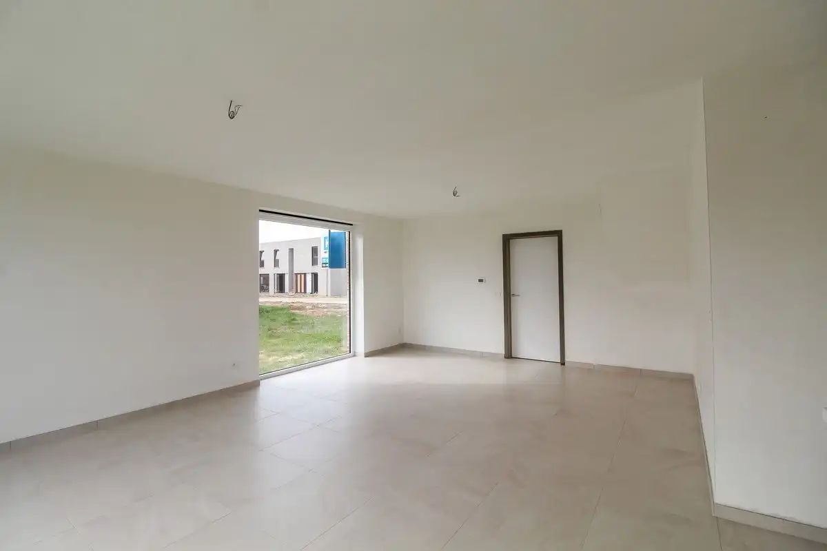Lichtrijke landelijke nieuwbouwwoningen te Roeselare foto 6