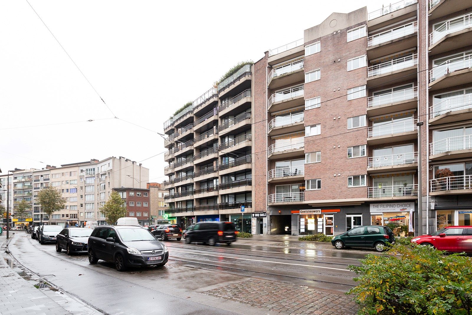 Ruim 2 slaapkamer appartement met 2 terrassen en garage box foto 23