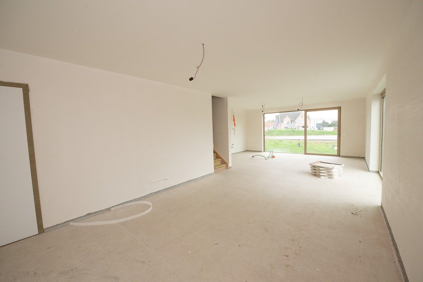 Ruime, moderne nieuwbouw te Waregem (mogelijk aan 6%) foto 8
