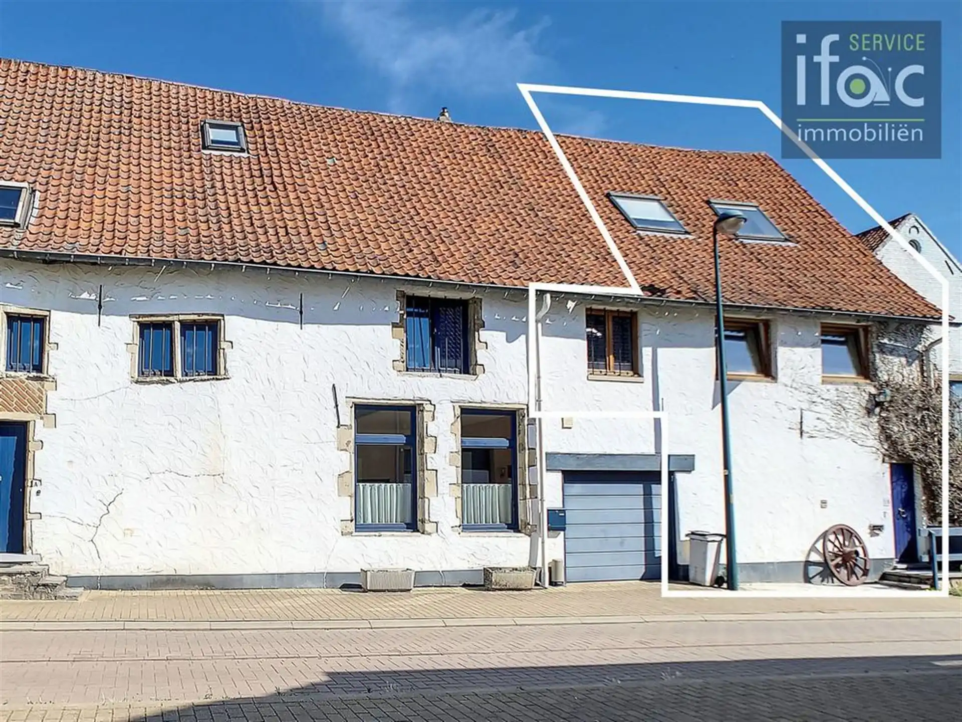 Duplex appartement op een uitstekende locatie foto 13