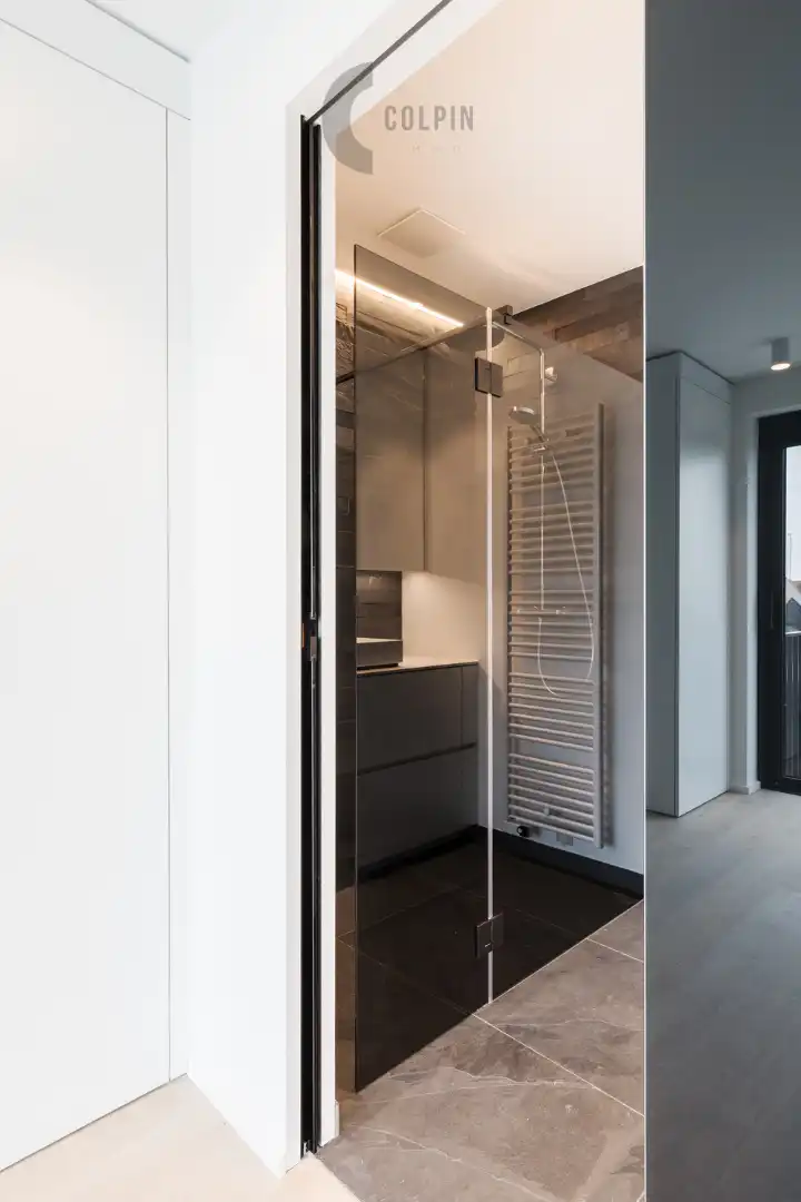 Recent appartement met ruime terrassen en open zicht foto 8