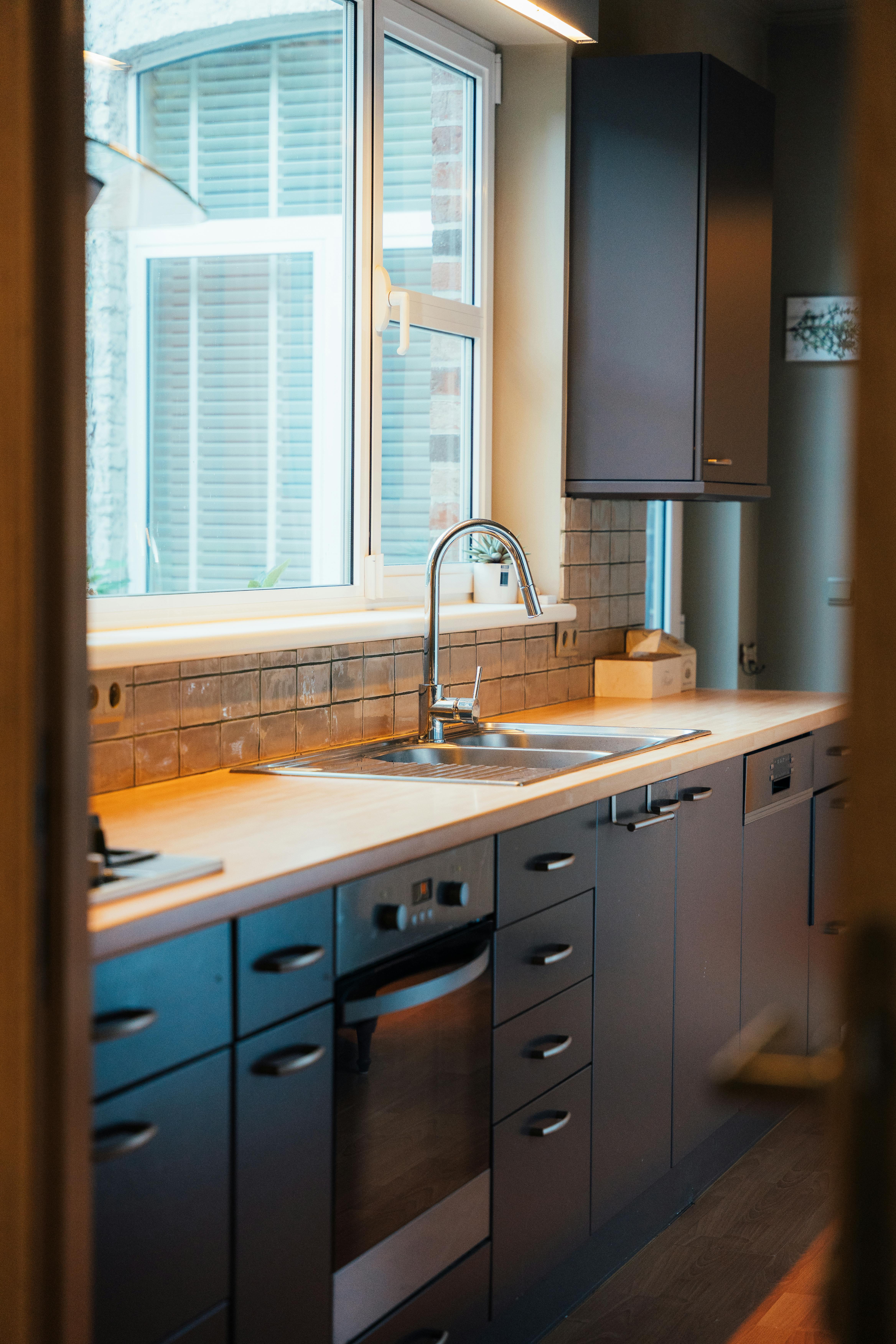 Uniek herenhuis in hartje Ieper met 8 slaapkamers en 7 badkamers  foto 8