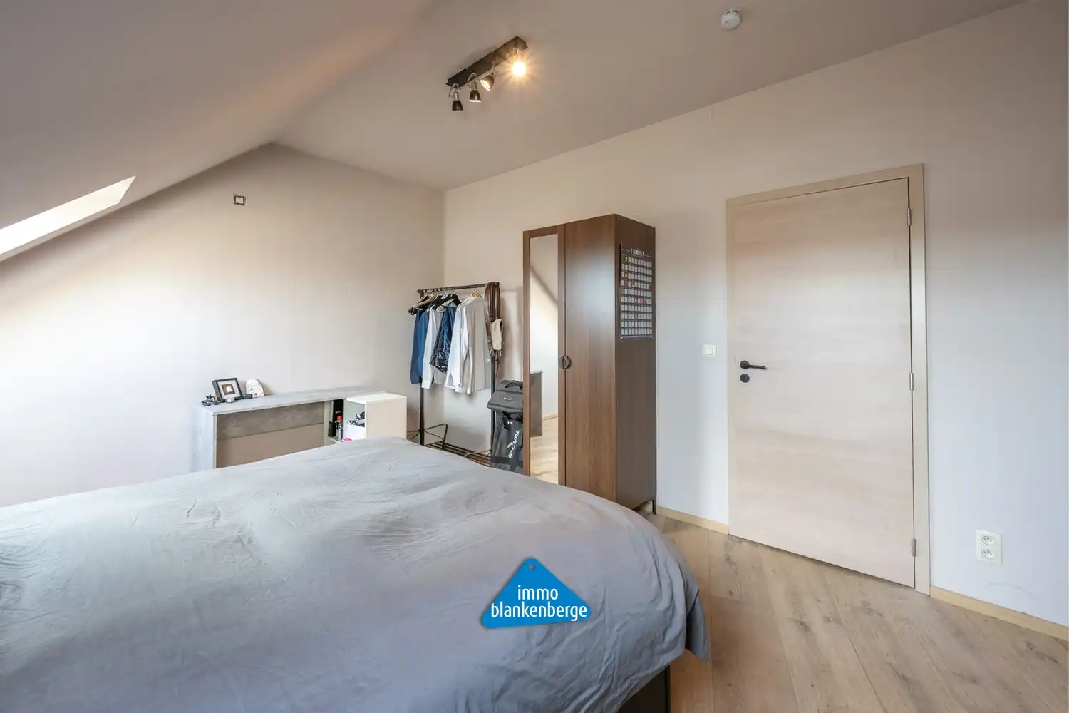 Stijlvol 1-Slaapkamerappartement met Moderne Keuken nabij de Haven van Blankenberge foto 12