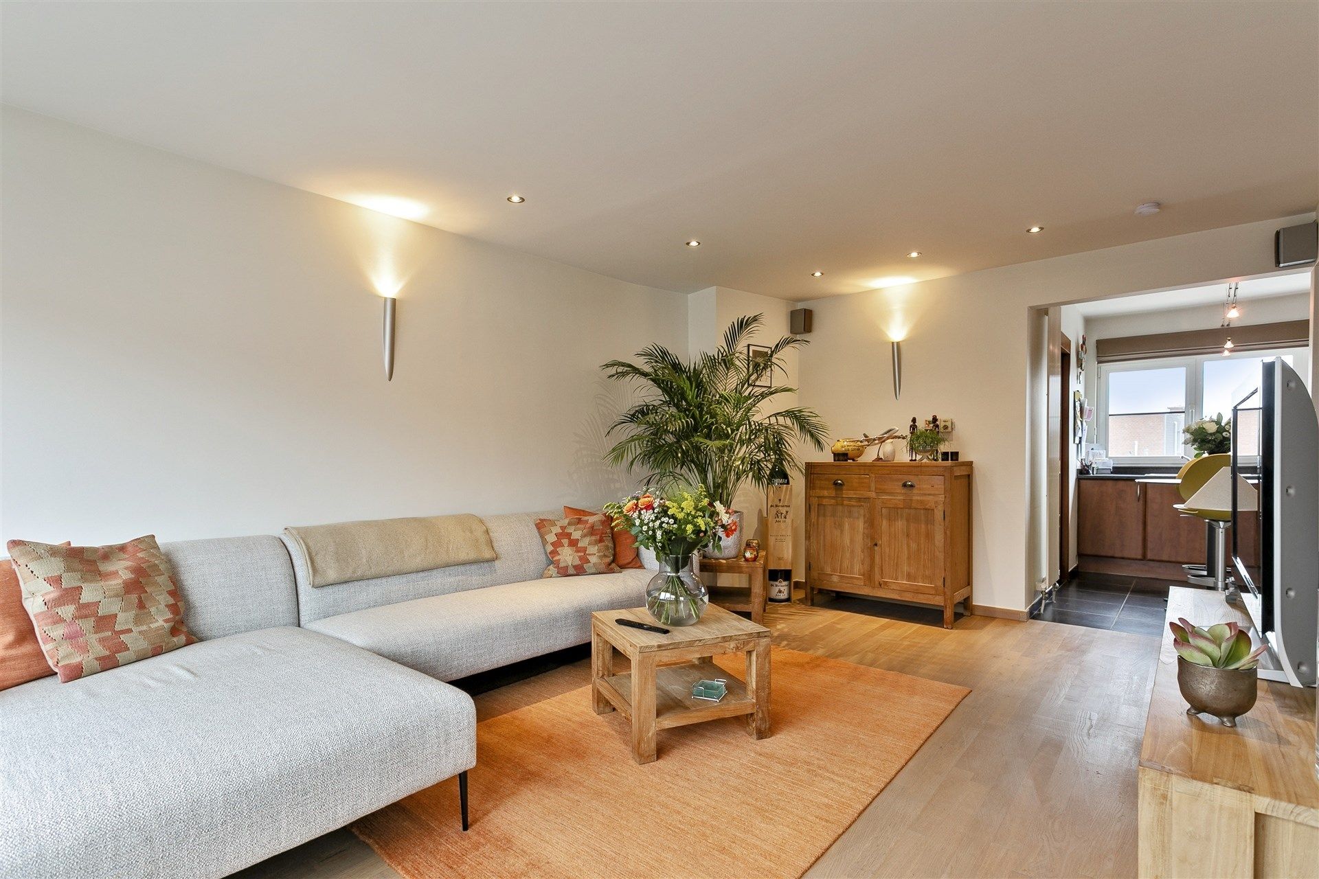 Charmant appartement met 1 slaapkamer en garage nabij het ce foto 3